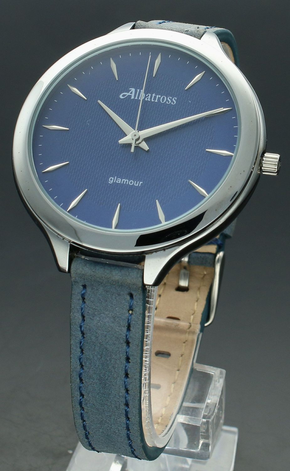 Zegarek damski na niebieskim pasku Albatros ABBB96 niebieski. Damski zegarek na pasku. Zegarek damski na niebieskim pasku. Tani zegarek damski. Tani zegarek dla kobiety z granatową tarczą. Zegarek na prezent dla kobiety.  .jpg